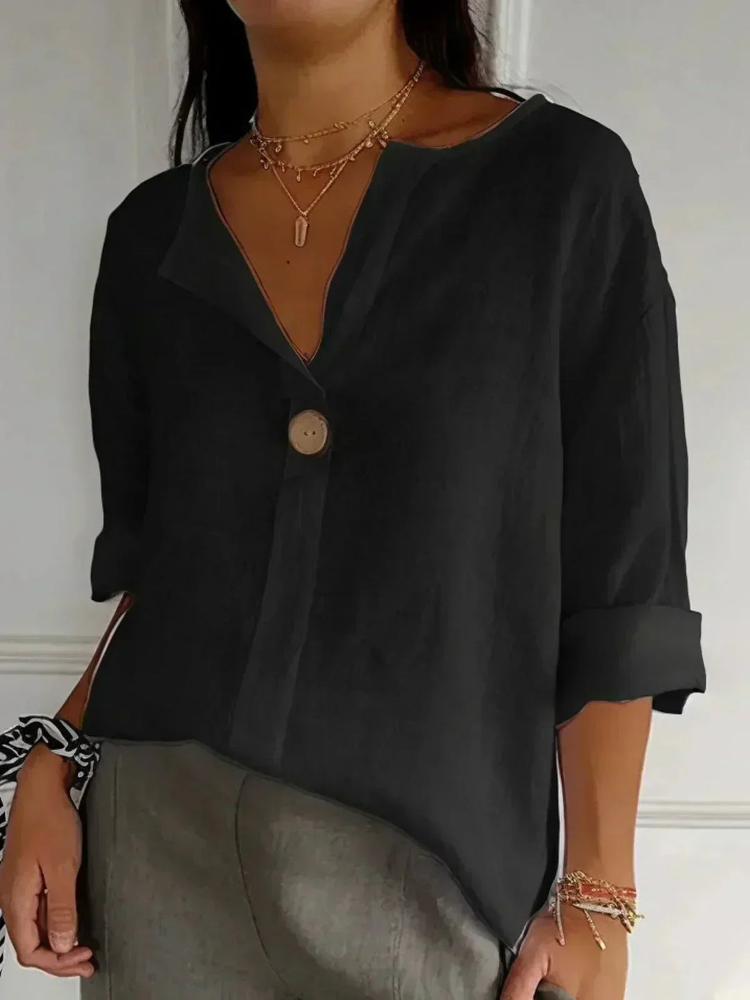 Melbourne The Label | Relaxed V-Neck Linen Top