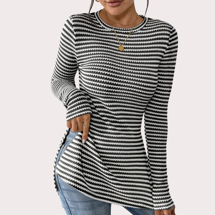 Eliza Ribbed Stretch-Knit Long Sleeve Top – Sculpted Contouring Shirt