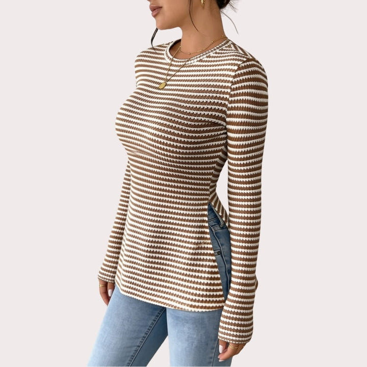 Eliza Ribbed Stretch-Knit Long Sleeve Top – Sculpted Contouring Shirt